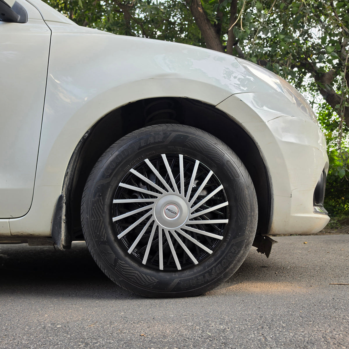 PRIGAN SATIN SILVER BLACK WHEEL COVER (Set of 4)  AVAILABLE IN 13,14,15 INCH